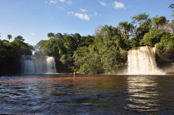 Curtindo as Cachoeiras Gêmeas, na Chapada das Mesas, região de Carolina - MA